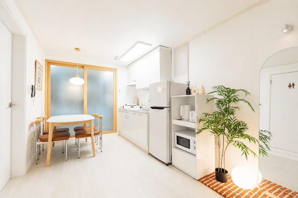 Free parking,2R3B,Olympic Park,Gangnam COEX,KSPO,Samsung Hospital,Lotte World,Seokchon Lake Apartment in Seoul