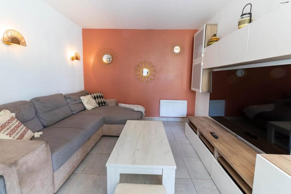 Dunae, villa T3, jardin privatif, piscine, wifi House in Agde