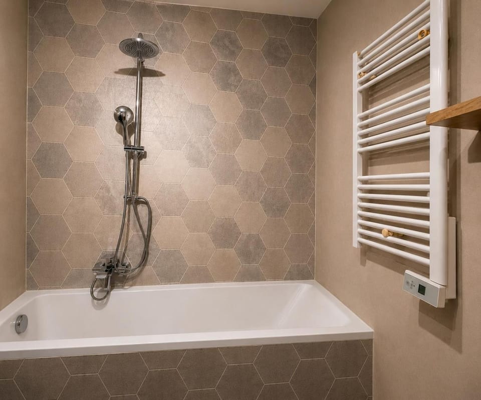 Shower, Bathroom, Bath