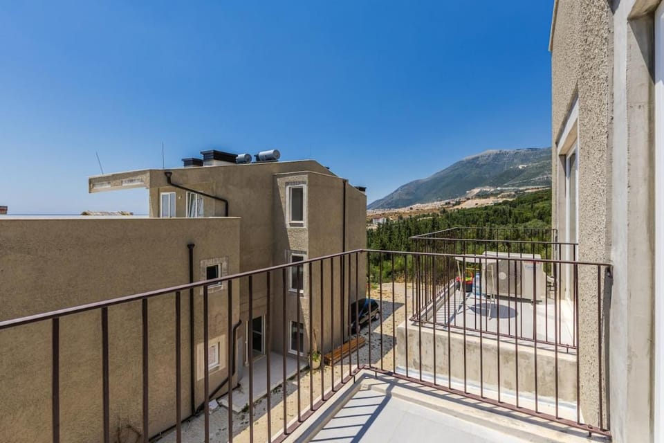 Summer Bliss 1BR Apartment Lemon Residence by PikHost Apartment in Vlorë County, Albania