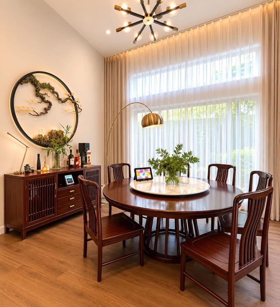 Modern 5 Bedroom Ryde Home - Sleeps 12 Fast Wi-Fi House in Sydney