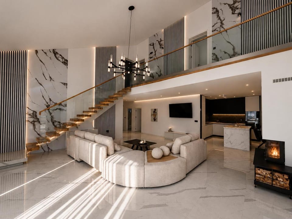 TV and multimedia, Kitchen or kitchenette, Living room, Seating area