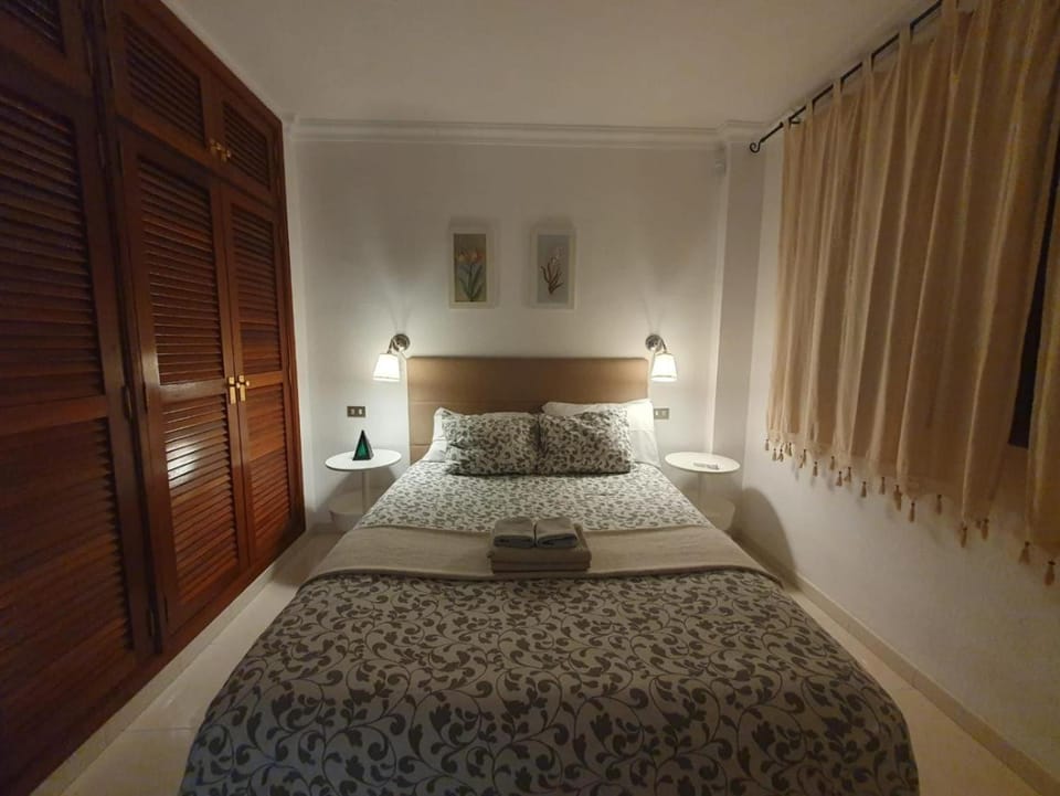 Living room, Bedroom