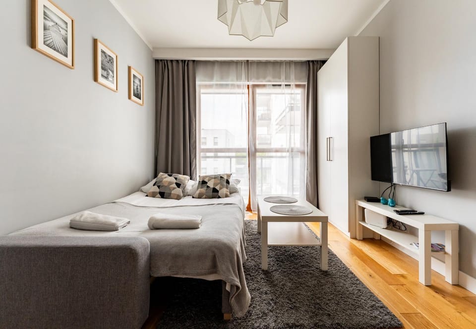 Communal lounge/ TV room, Bed, TV and multimedia, Photo of the whole room, Evening entertainment, Bedroom, towels