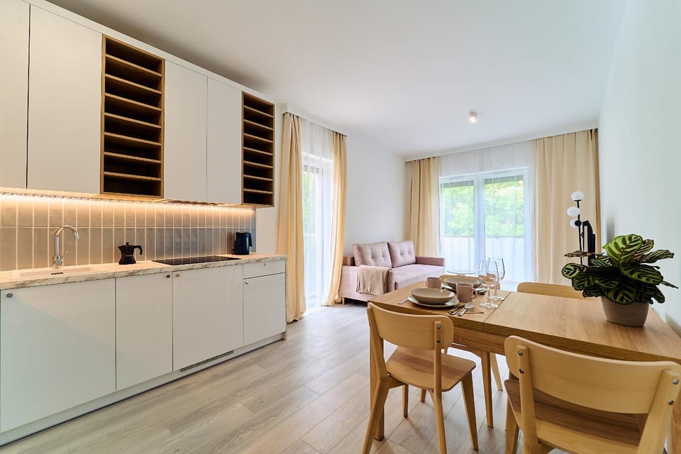 Kitchen or kitchenette, Living room, Seating area