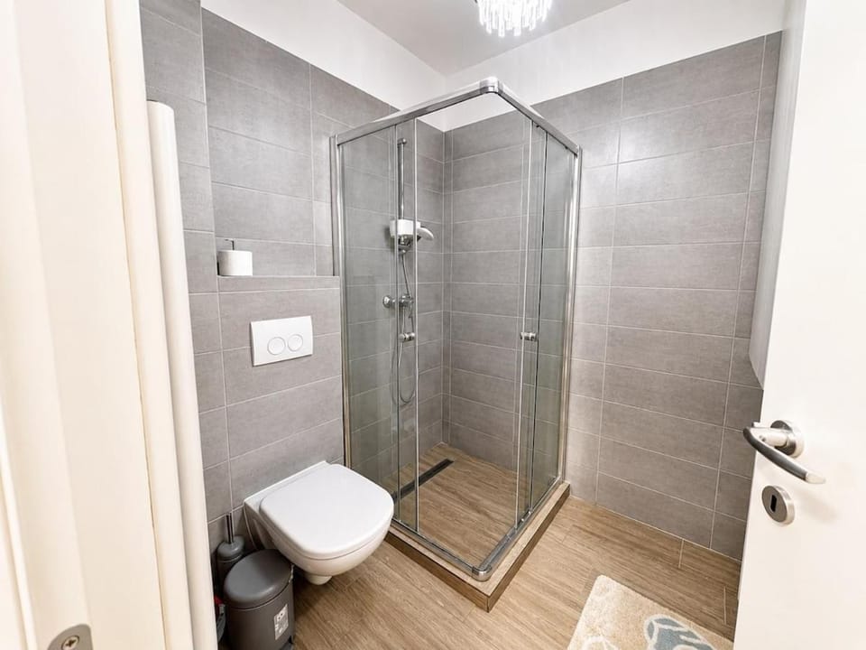 NeoPlace 40 by CasaDelMar Apartment in Constanta