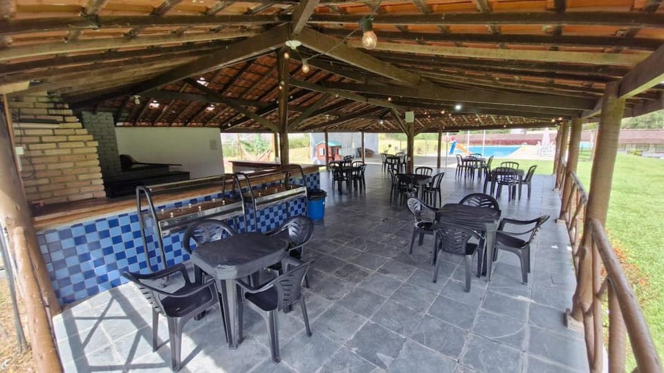 Chácara Ouro Verde Hospedagem Acampamentos Eventos Mata Atlântica House in State of São Paulo