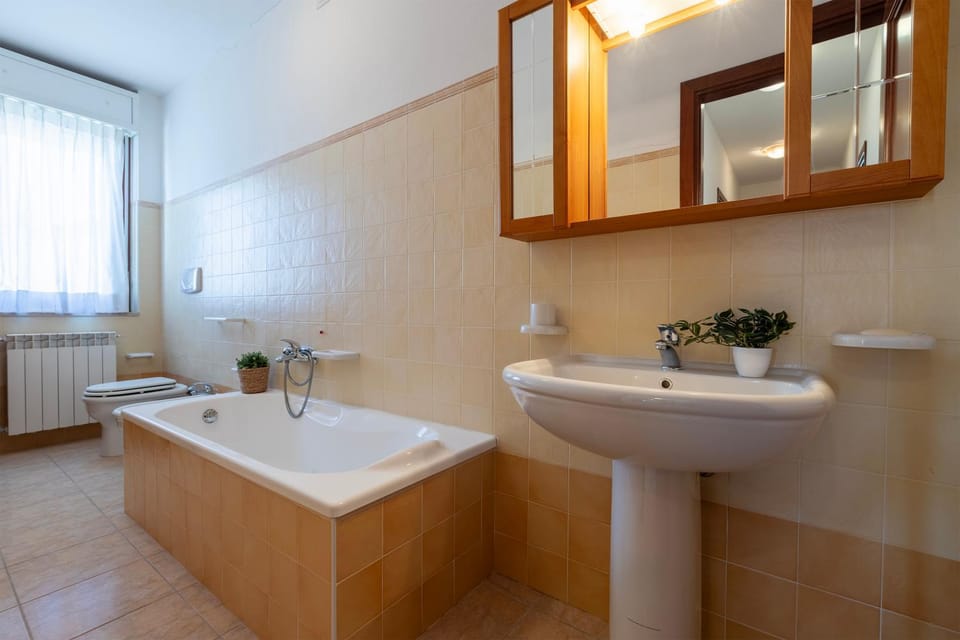 Itadhome - Alghero On Top, City View, Private Parking Apartment in Alghero