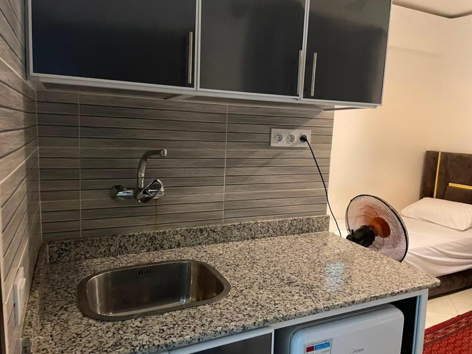 Corniche Escape - Modern1BR Studio Apartment in Tangier
