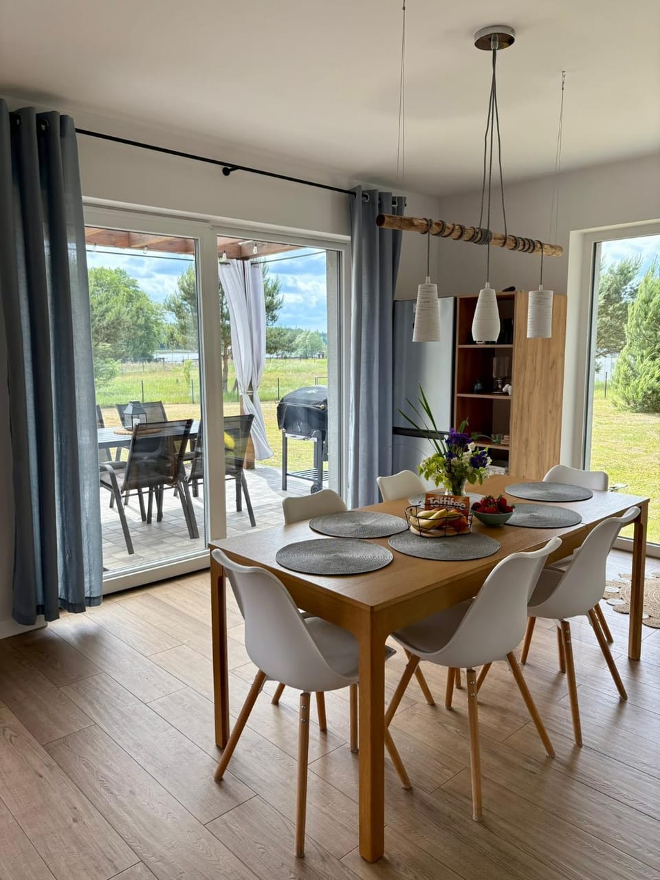 Natural landscape, View (from property/room), Balcony/Terrace, Kitchen or kitchenette, Living room, Dining area