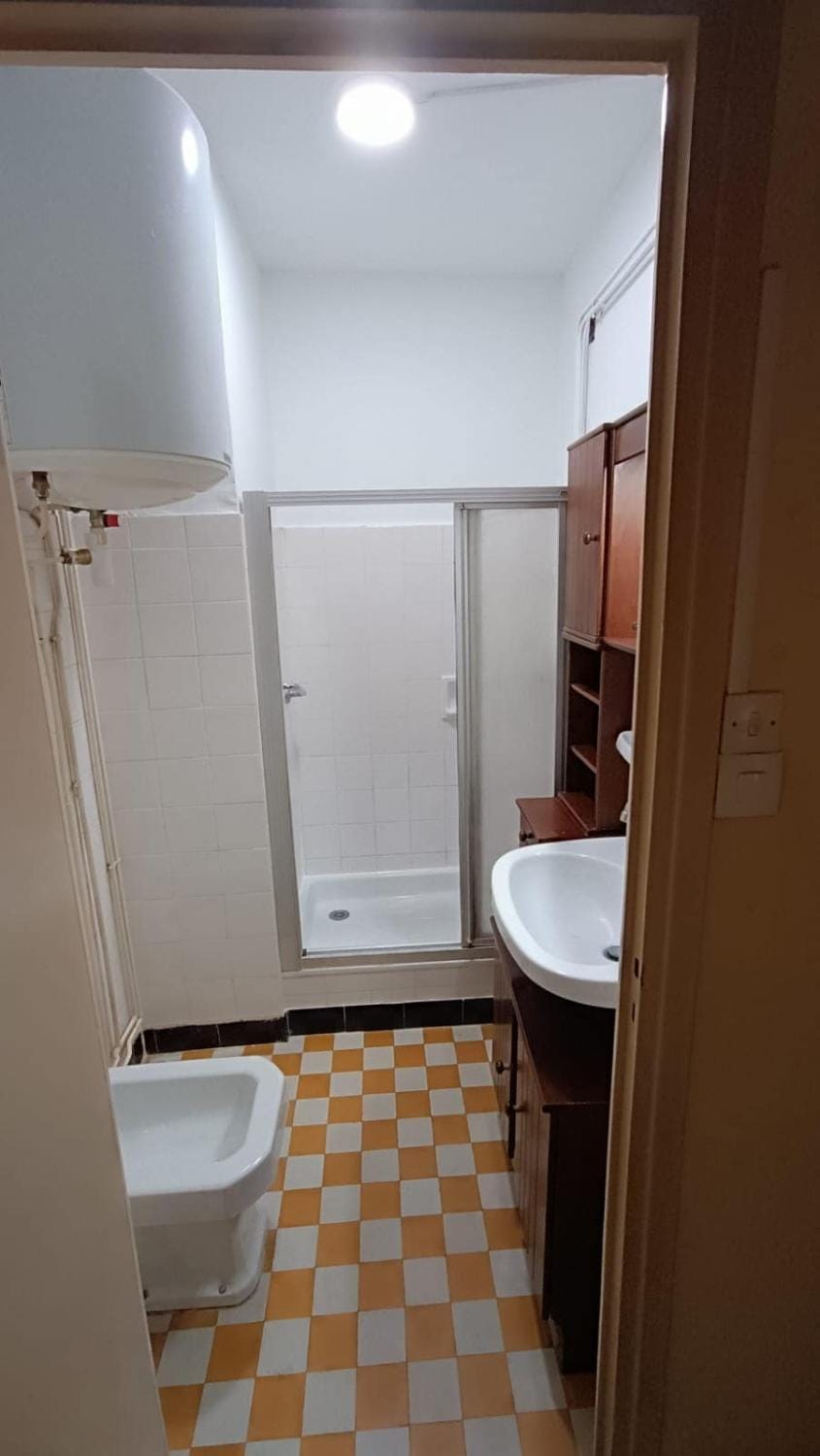 Appart lumineux , 2 chambres, proche commodités Apartment in Grenoble