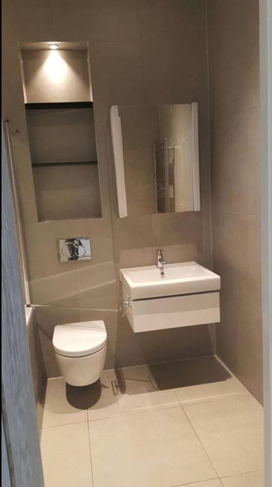 Modern cosy apartment near Windsor & Heathrow Apartment in Slough