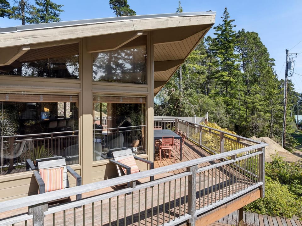 The Story of the Coast MCA#50601 House in Manzanita