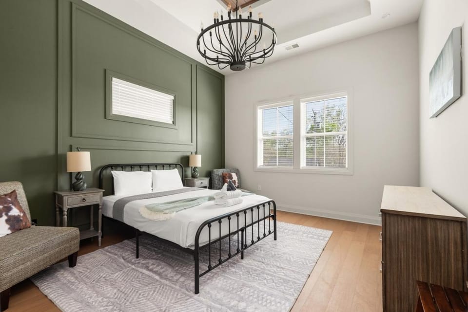 Germantown Gem 4BR Home | Sleeps 10 | Minutes to Downtown House in Nashville