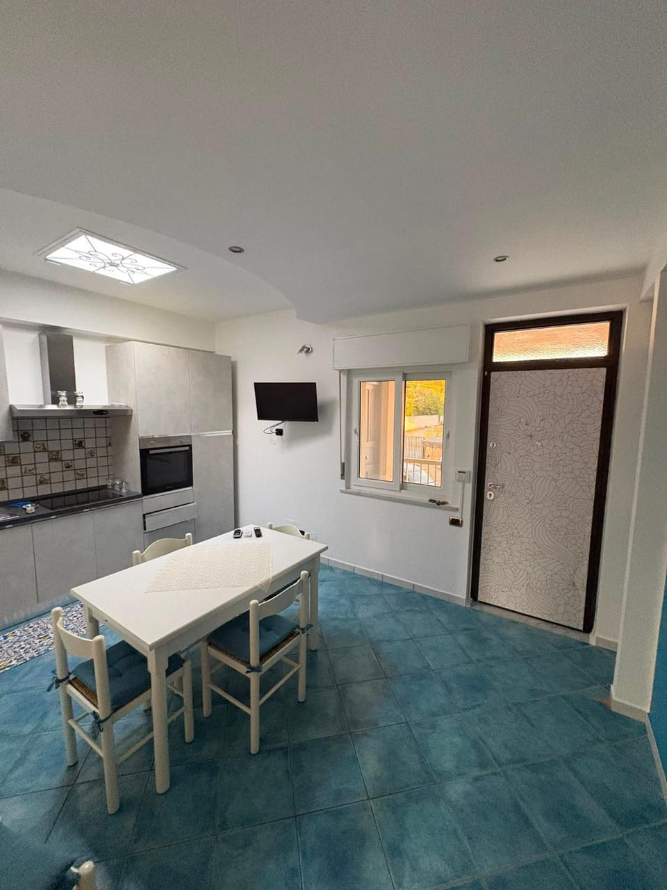 La Porta Blu Apartment in Milazzo