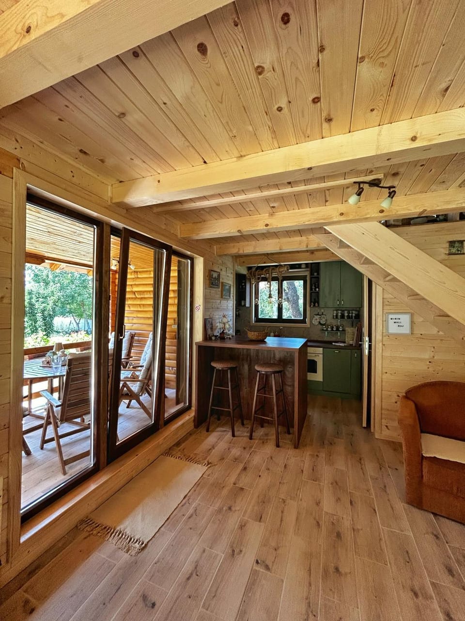 Minin mali raj House in Serbia