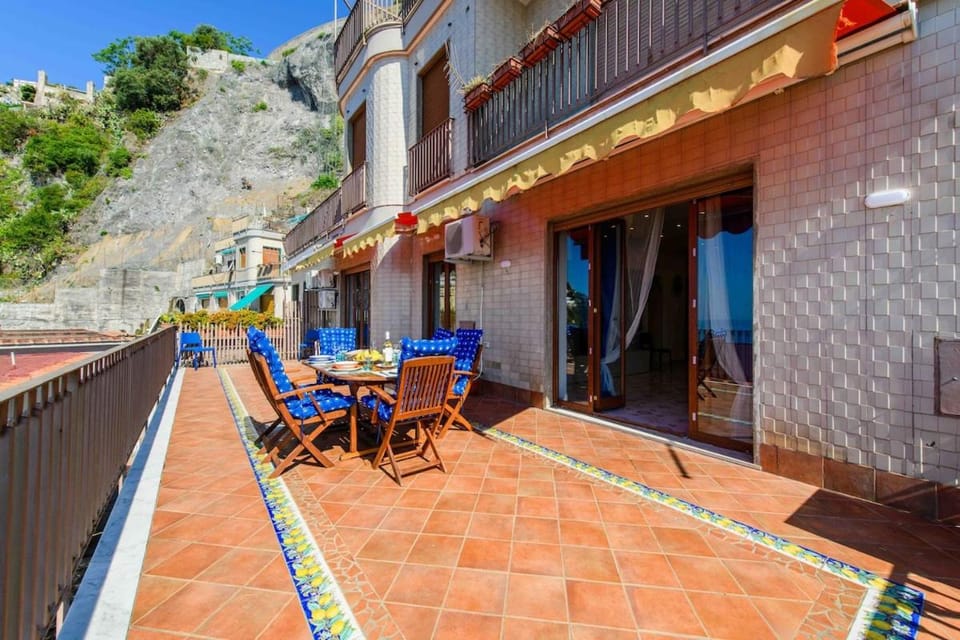 Apartment with panoramic terrace 100 meters from the sea House in Vietri sul Mare