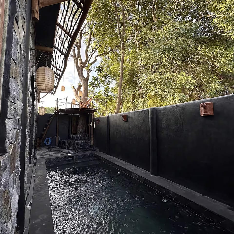 Day, Swimming pool, Swimming pool