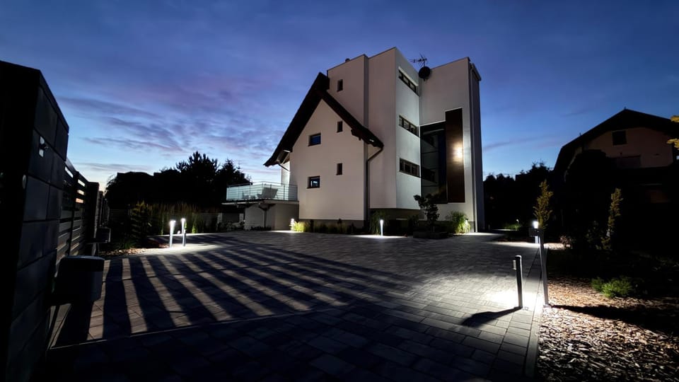 Property building, Night