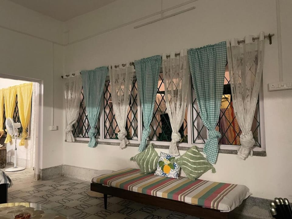 Life Divine House in Kolkata