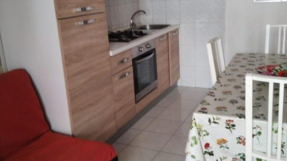 TRILOCALE M, by SalentoAffitti House in Torre San Giovanni