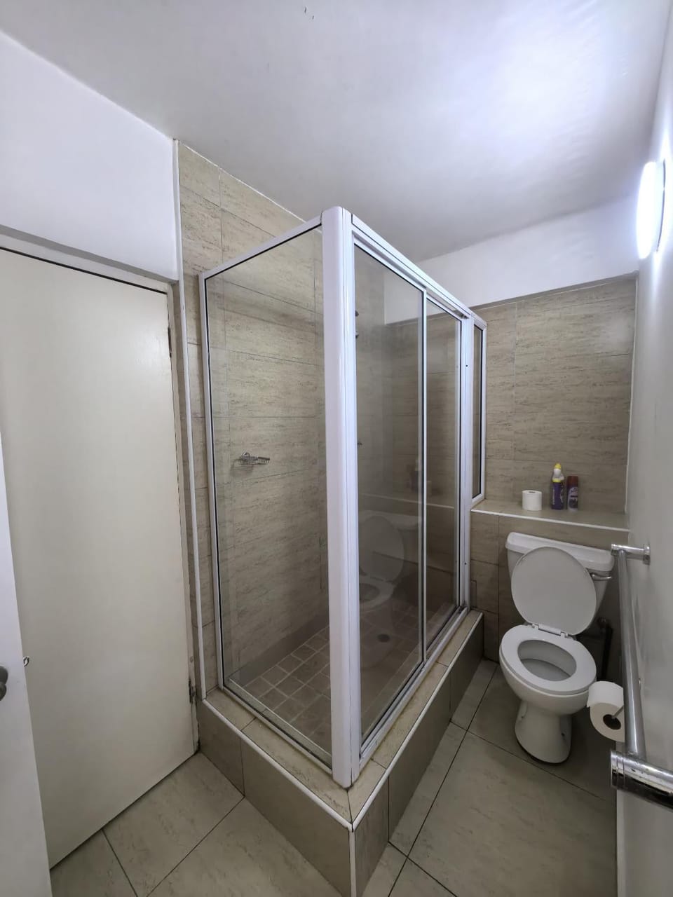 Unit 105 Tenbury Apartment in Durban