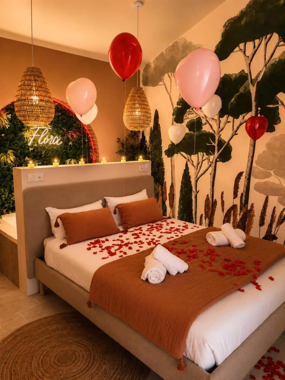Bed, Photo of the whole room, Bedroom