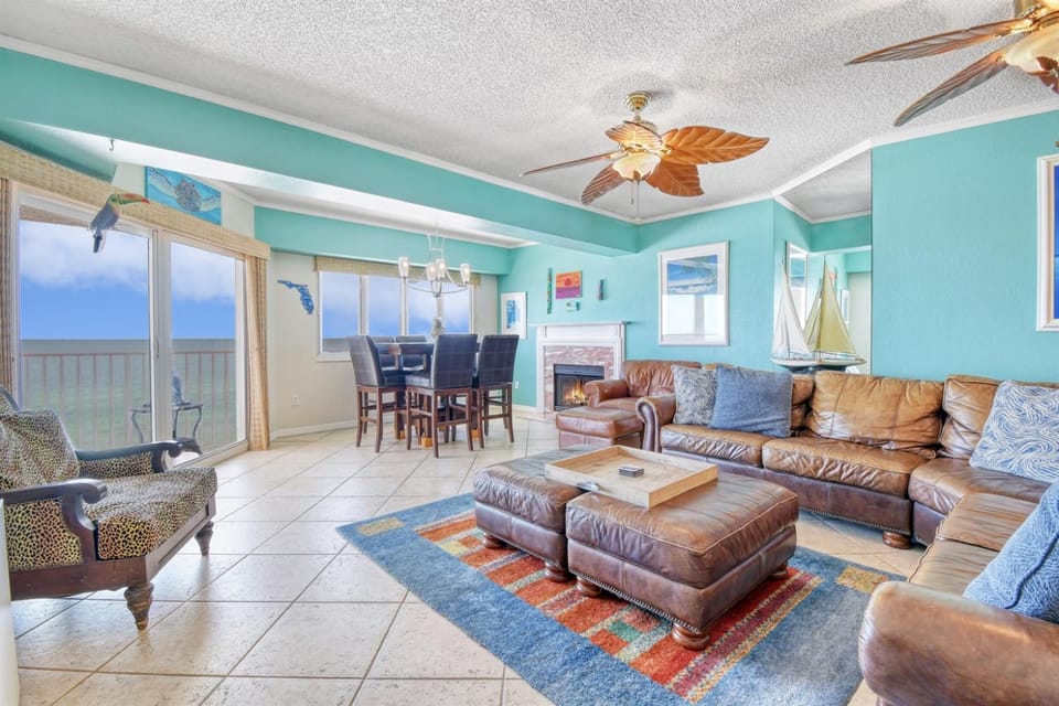 Panoramic Views Oceanfront Condo Apartment in Redington Shores