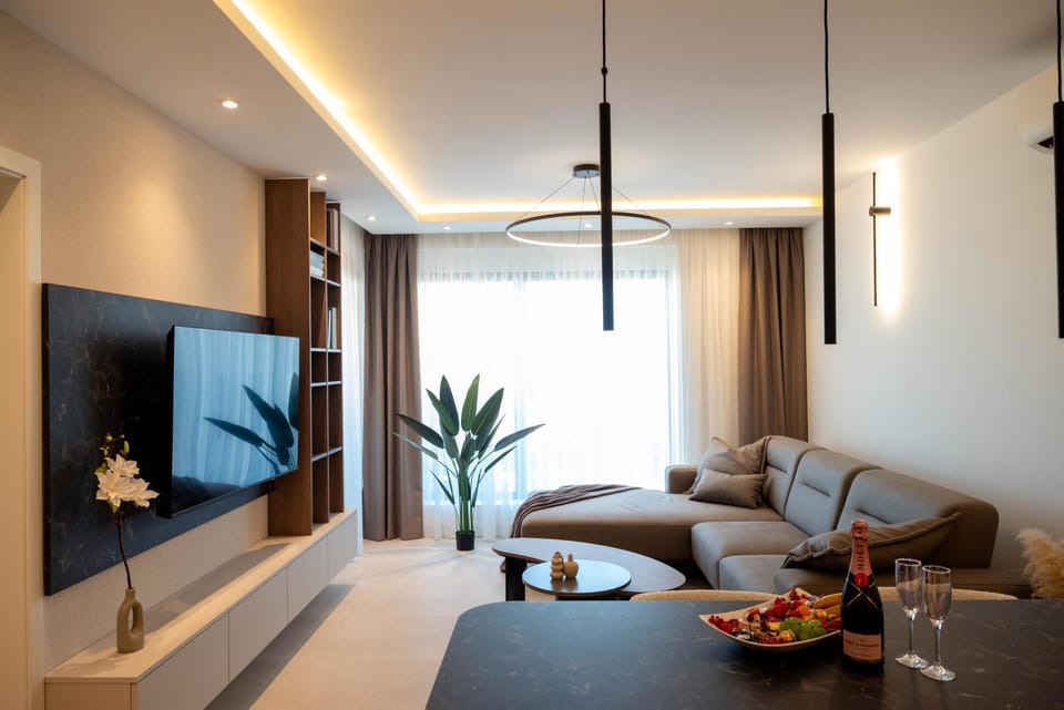 AMORIS - Luxury Penthouse with Private Rooftop & Jacuzzi Apartment in Zadar