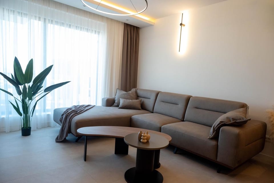 AMORIS - Luxury Penthouse with Private Rooftop & Jacuzzi Apartment in Zadar