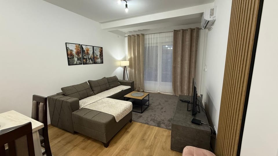 Luka Lux Apartment in Serbia
