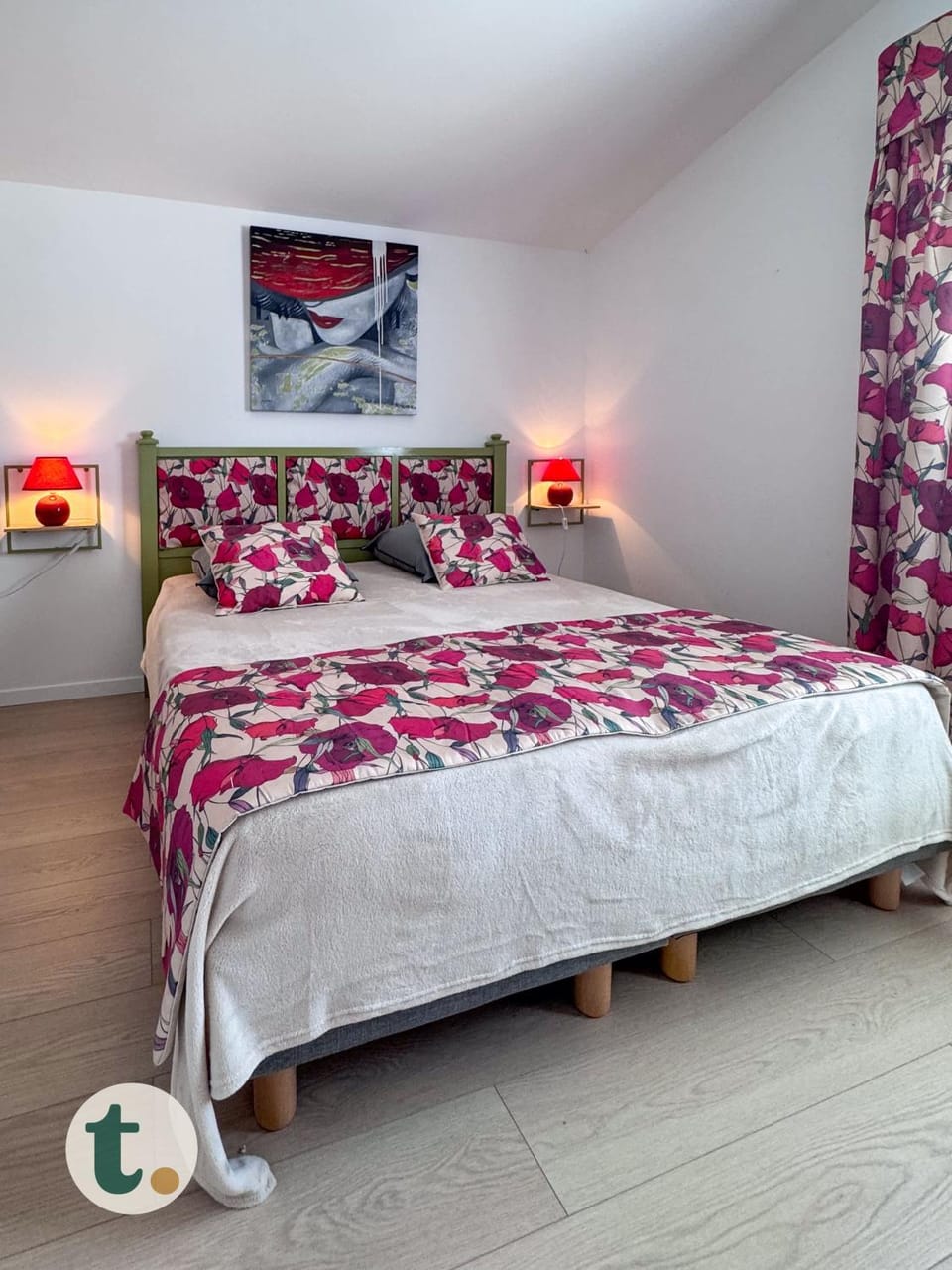 Bed, Bedroom