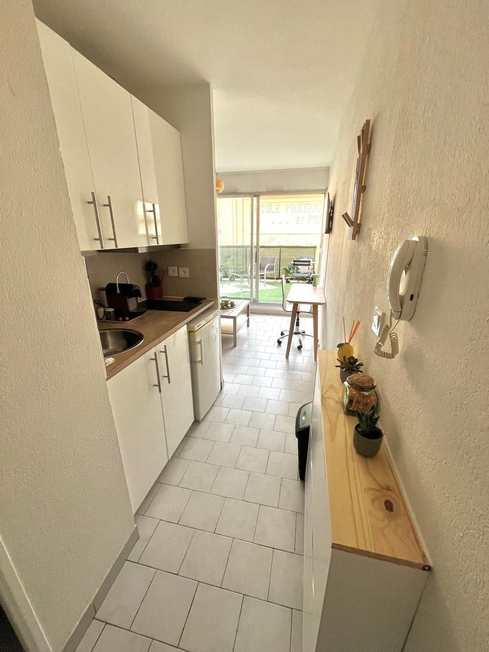 Studio climatisé proche du centre - 1 chambre Apartment in Nimes