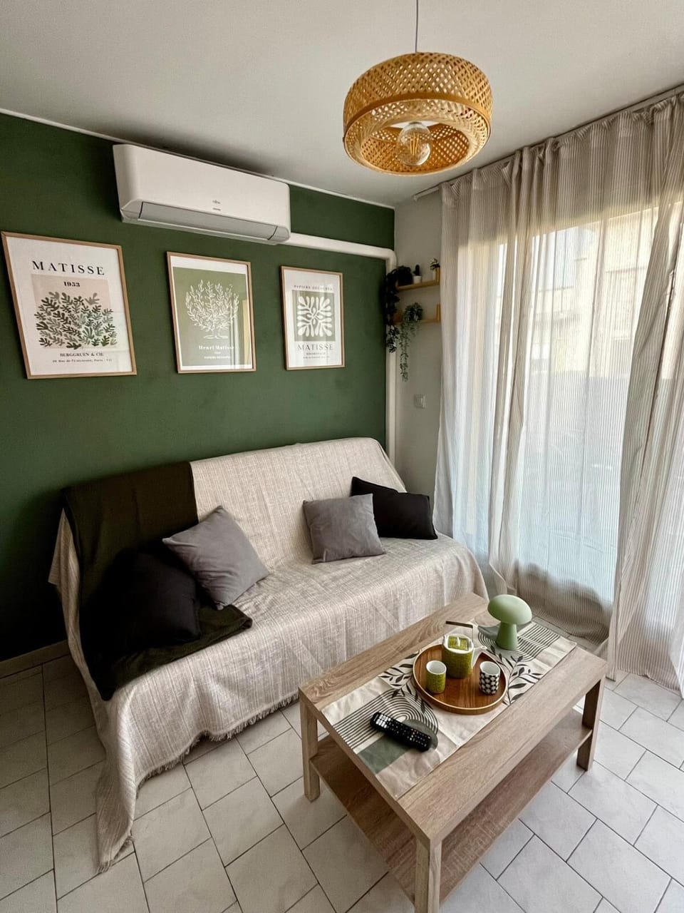 Studio climatisé proche du centre - 1 chambre Apartment in Nimes