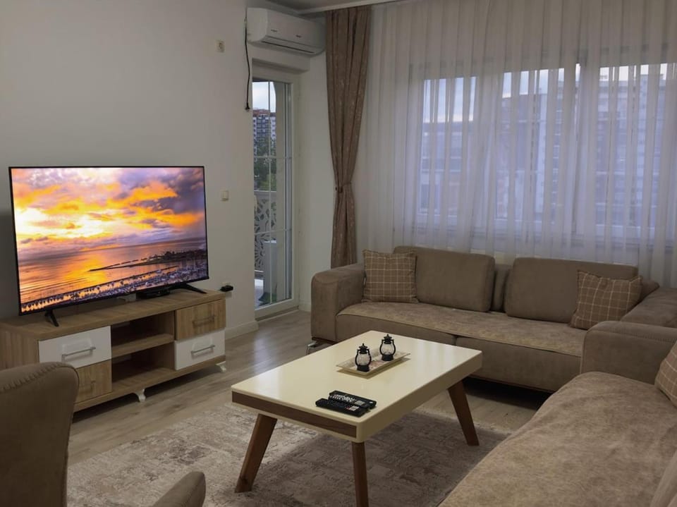 Story Apartment 3 In the Heart of the City Apartment in North Macedonia