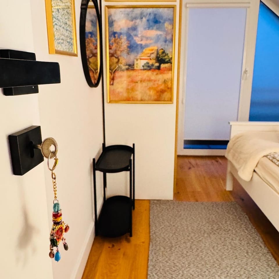 Retreat House - yoga massage & sauna Villa in Krakow