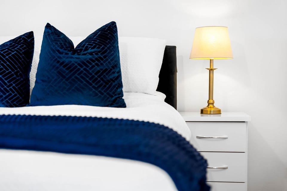 Providence Suites 1 Bedroom Sleeps 4 Perfect for Contractors and Families and Solo Travellers Apartment in Wolverhampton