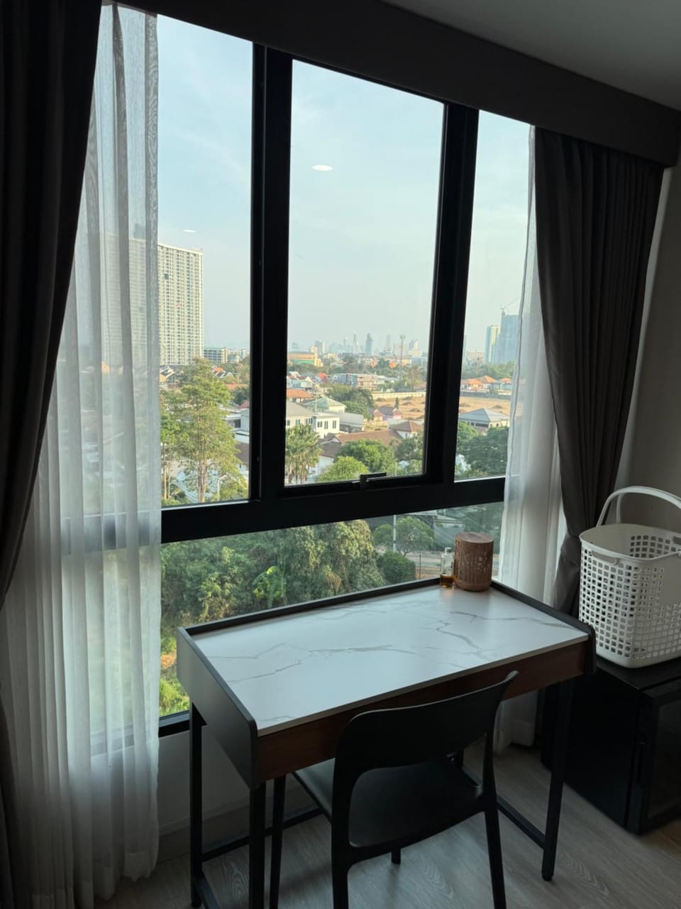 Big Studio Wifi & Smart TV Hotel in Pattaya City