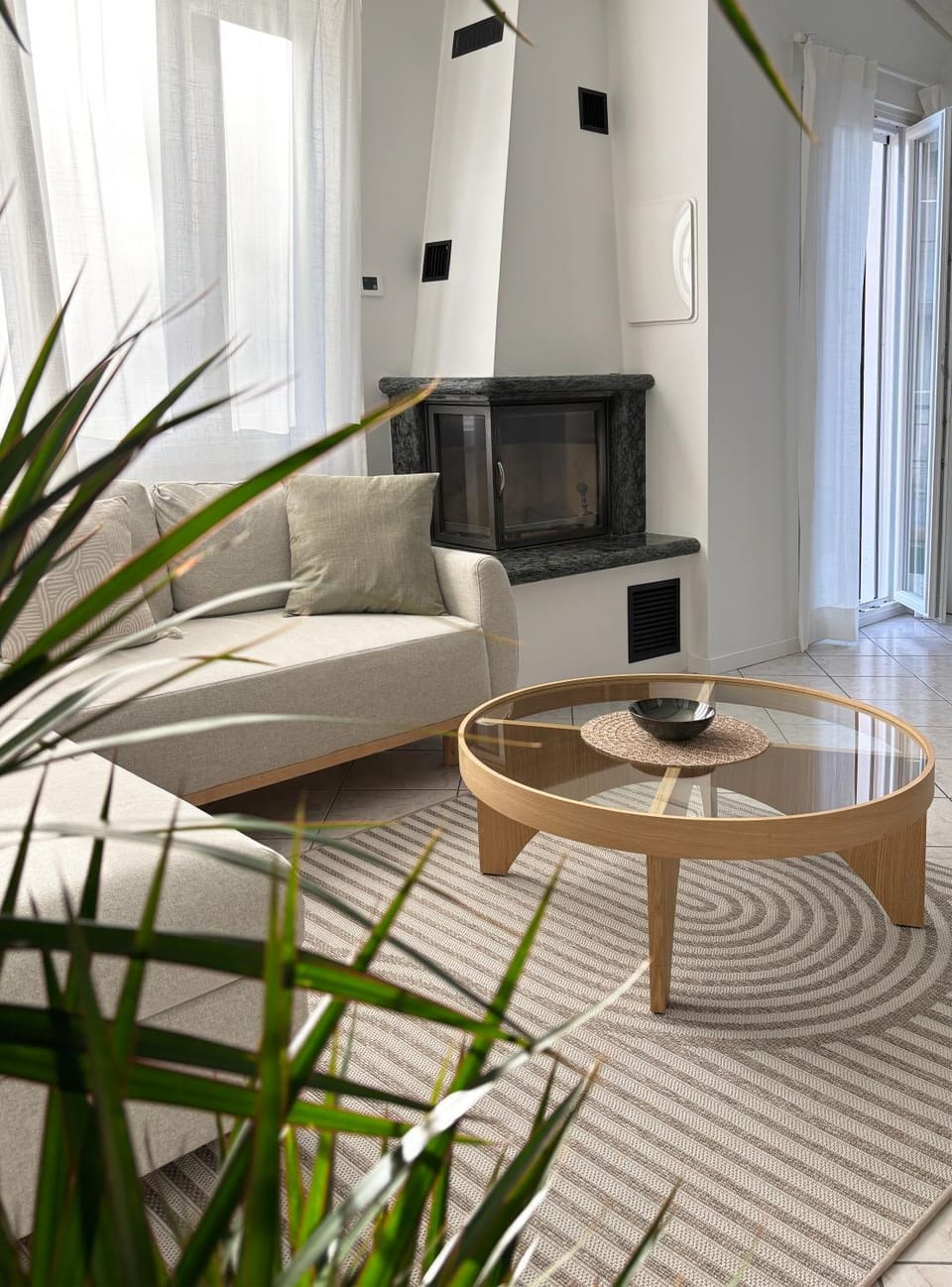 GEMMA - Design home - Between mountains and reflections Apartment in Lombardy
