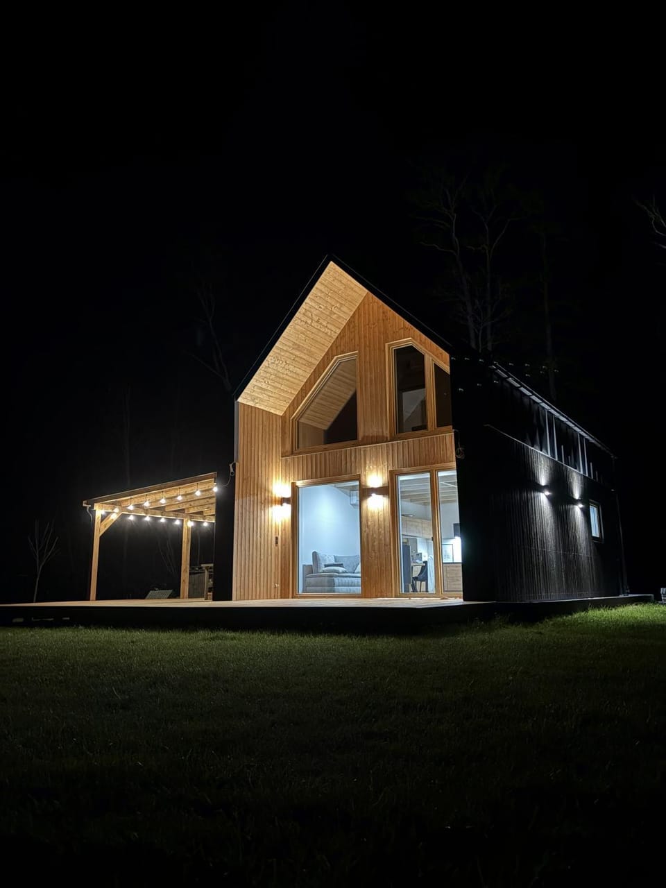 Property building, Night