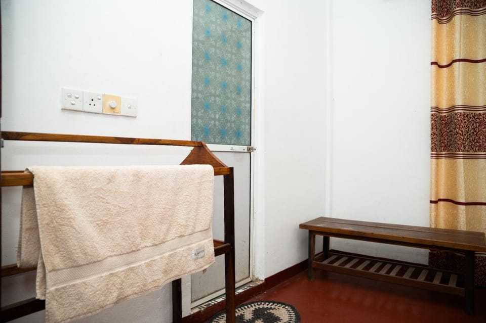 RBM Tourist Inn Bed and Breakfast in Sri Lanka