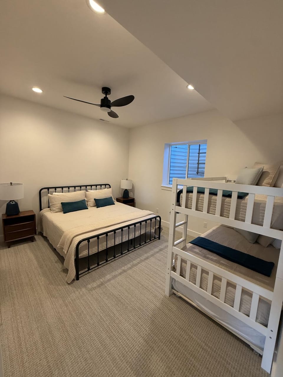 Bed, bunk bed