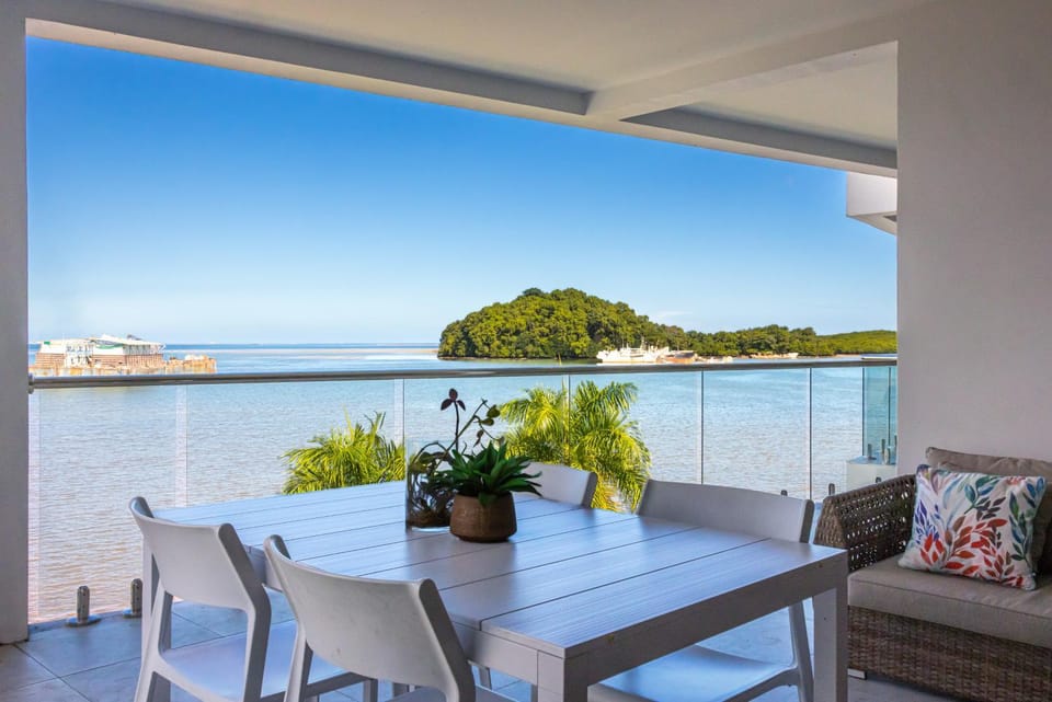305 - Suva City Views Oceanfront Large Balcony Apartment in Central Division, Fiji