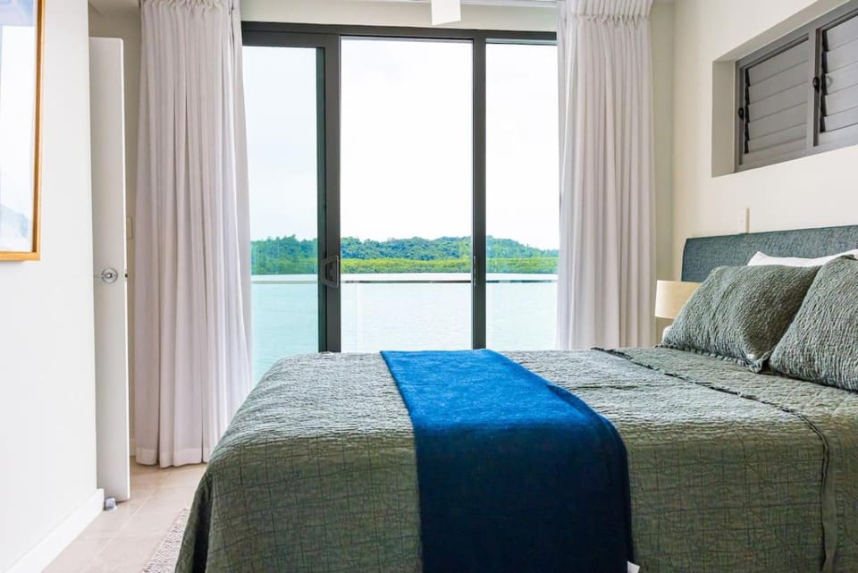 403 - Suva City Views Oceanfront Large Balcony Apartment in Central Division, Fiji
