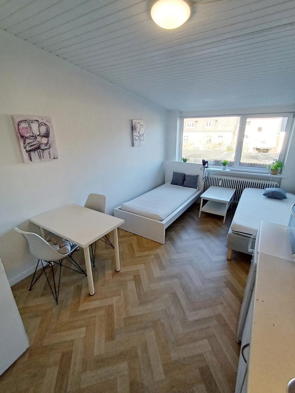 Double room 1 with Free Parking Apartment in Aalborg