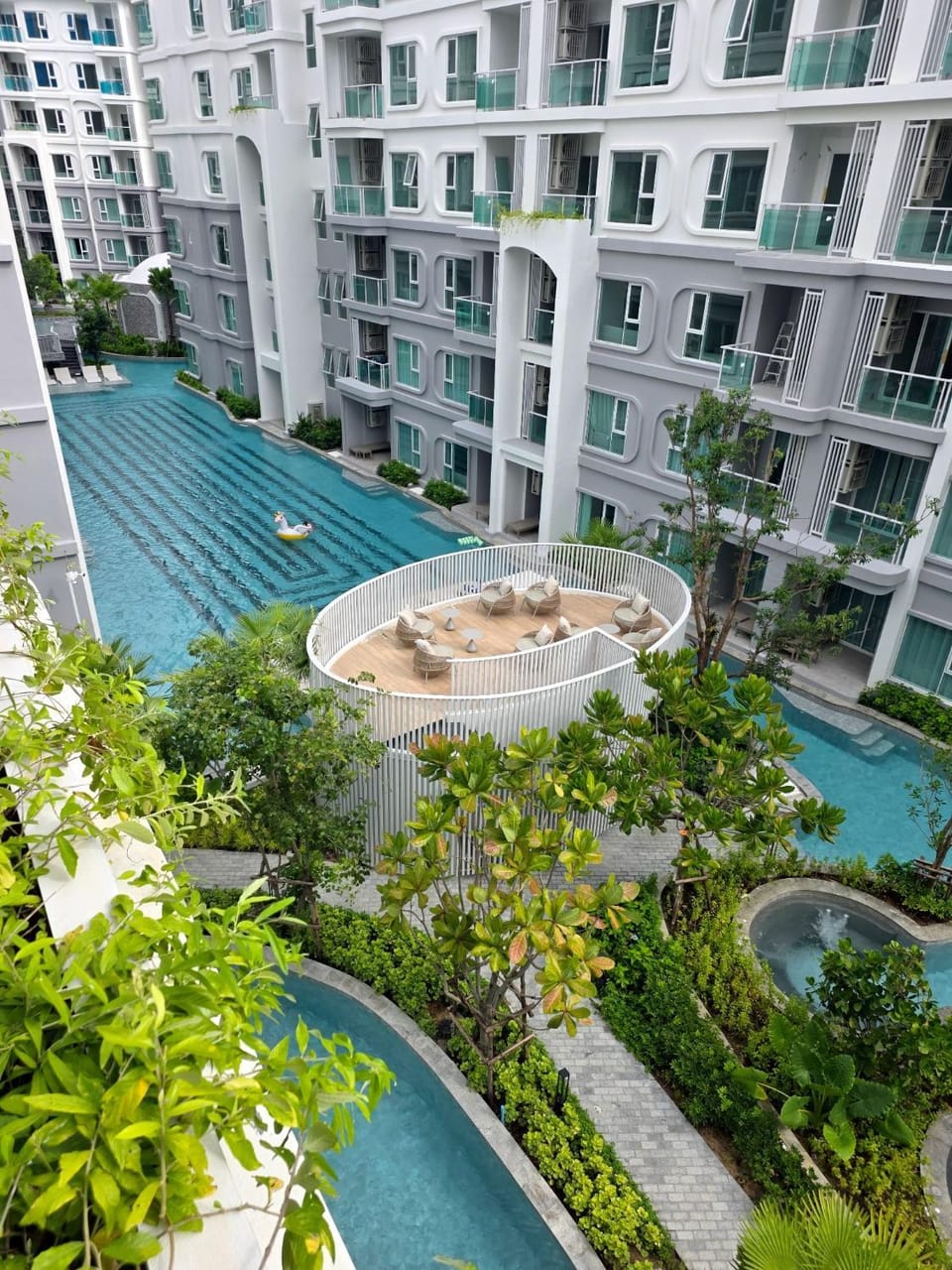 Garden view, Pool view