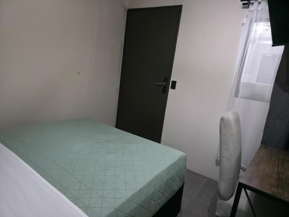 26-35# Habitación sencilla Vacation rental in Leon