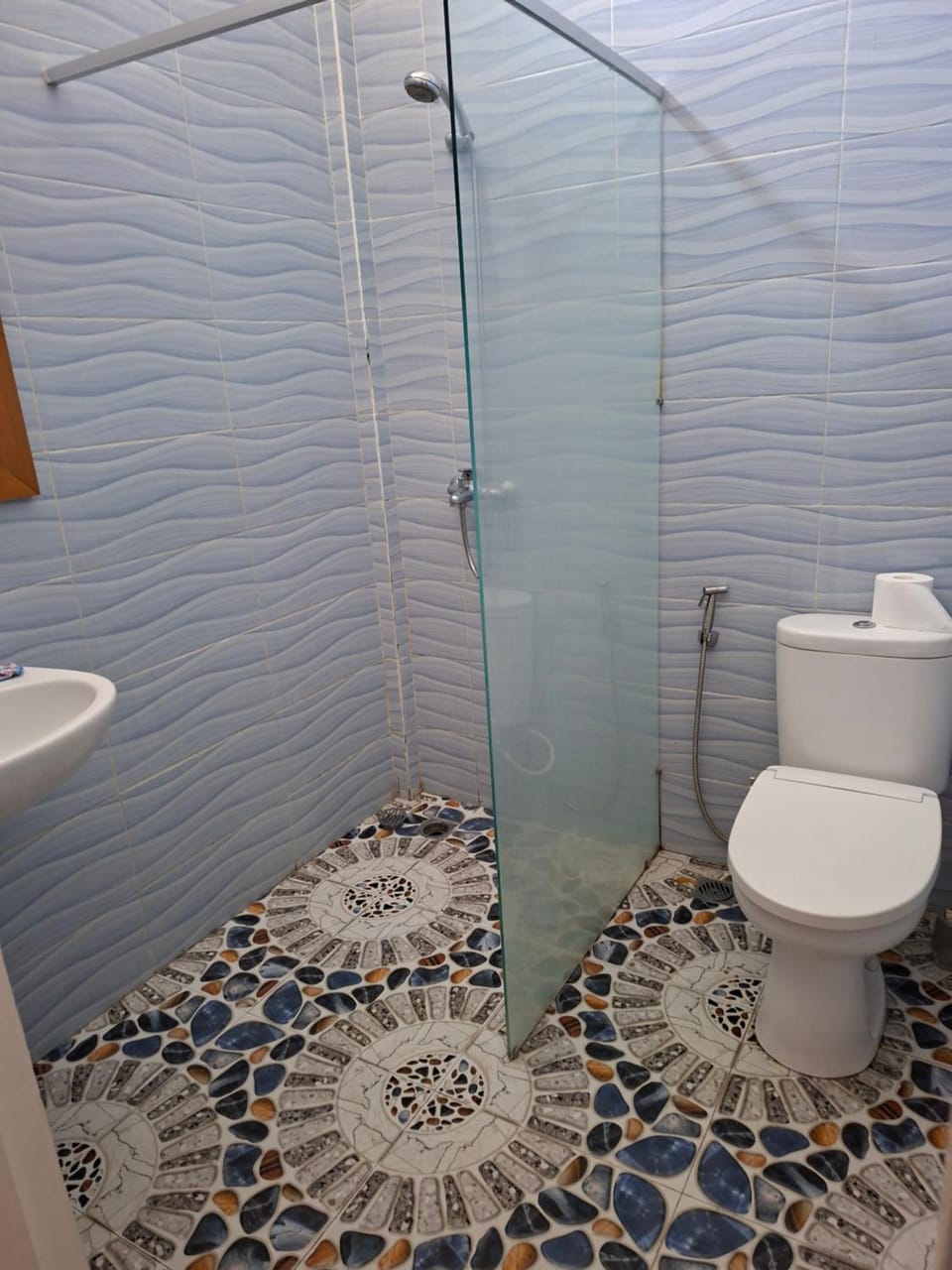 KJ Inn Family Room 7 Apartment in Batu Layar