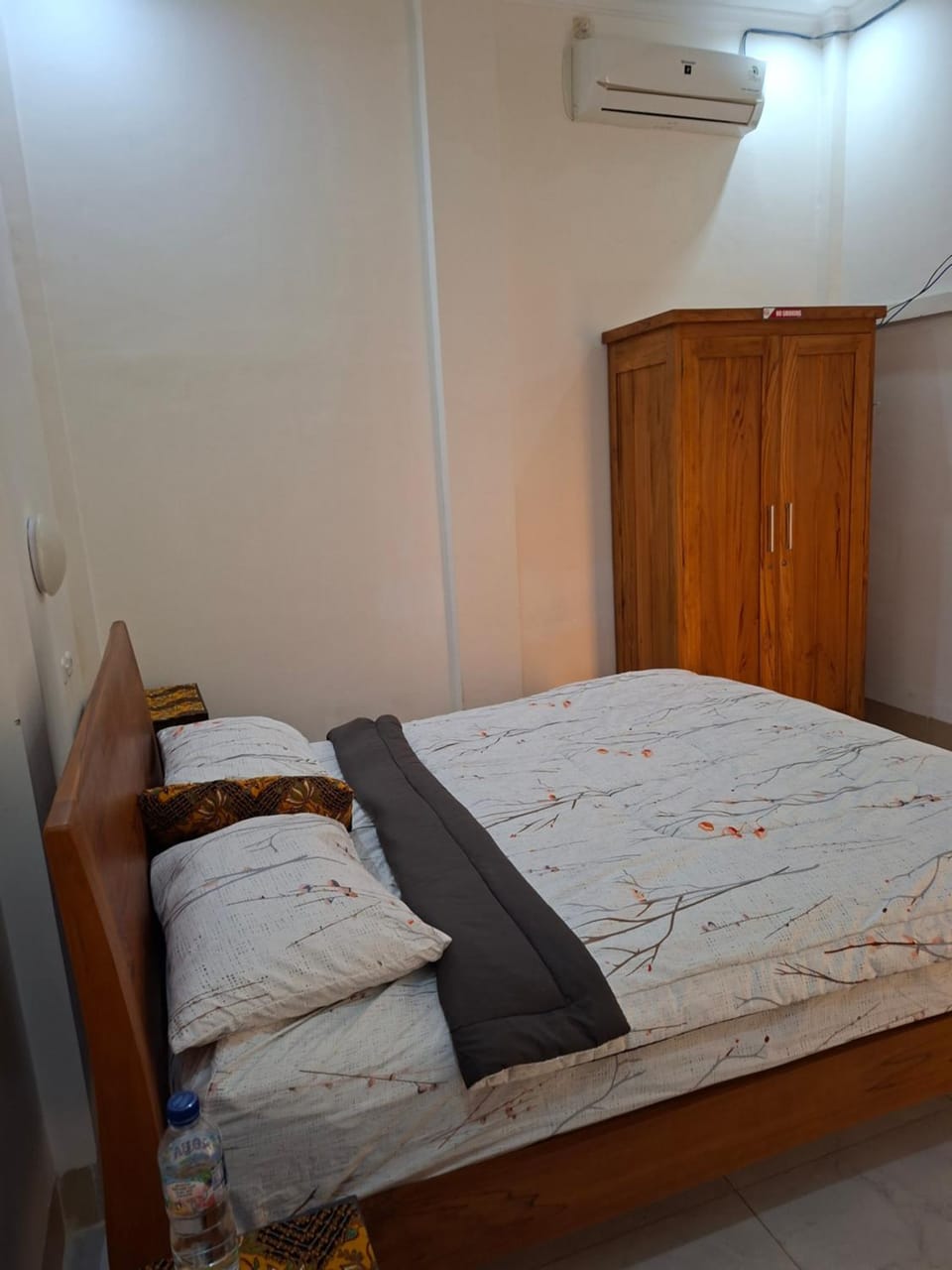 KJ Inn Family Room 7 Apartment in Batu Layar
