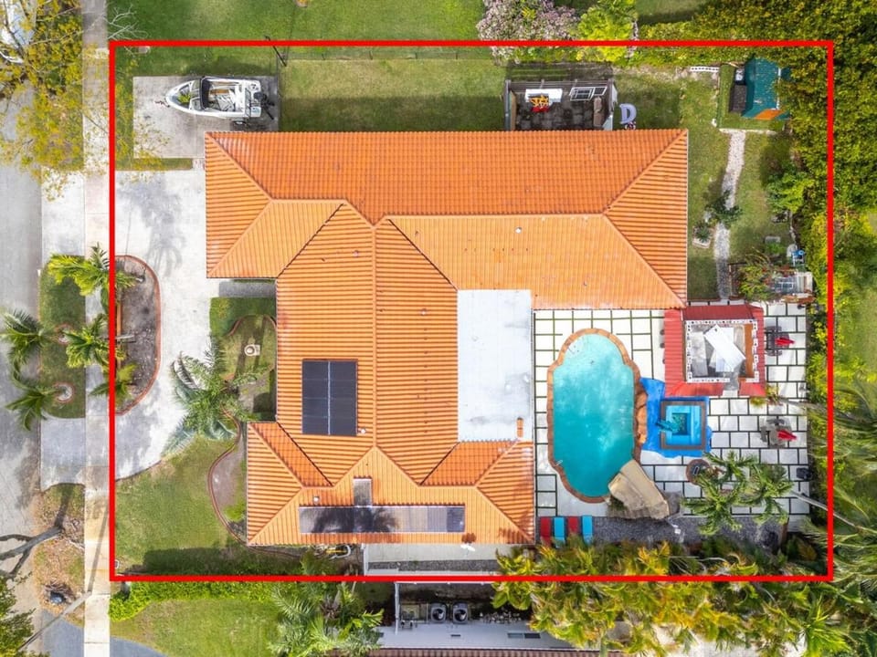 Villa Las Palmeras House in Dania Beach